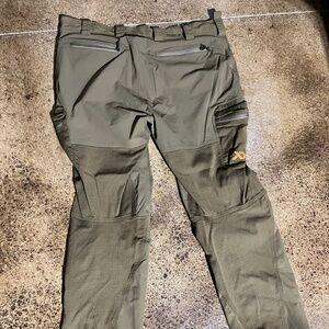 First Lite  Obsidian Foundry Pant Size 38